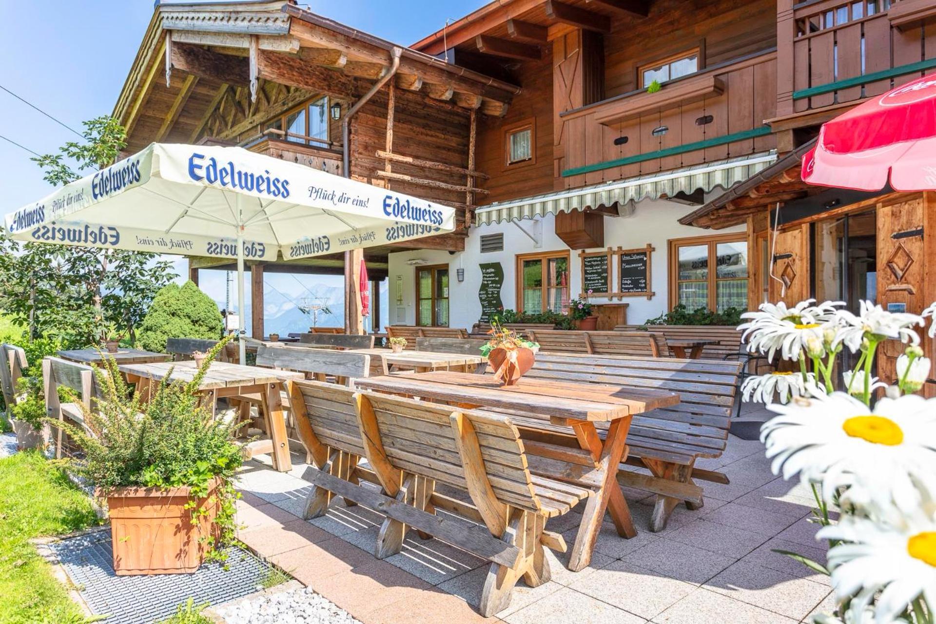 Berggasthof Christernreith Maria Alm am Steinernen Meer Exterior photo
